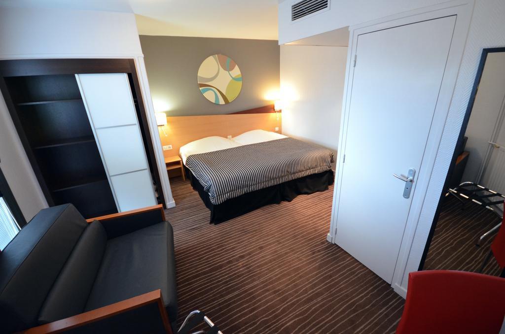 Kyriad Hotel Dijon Gare Ngoại thất bức ảnh